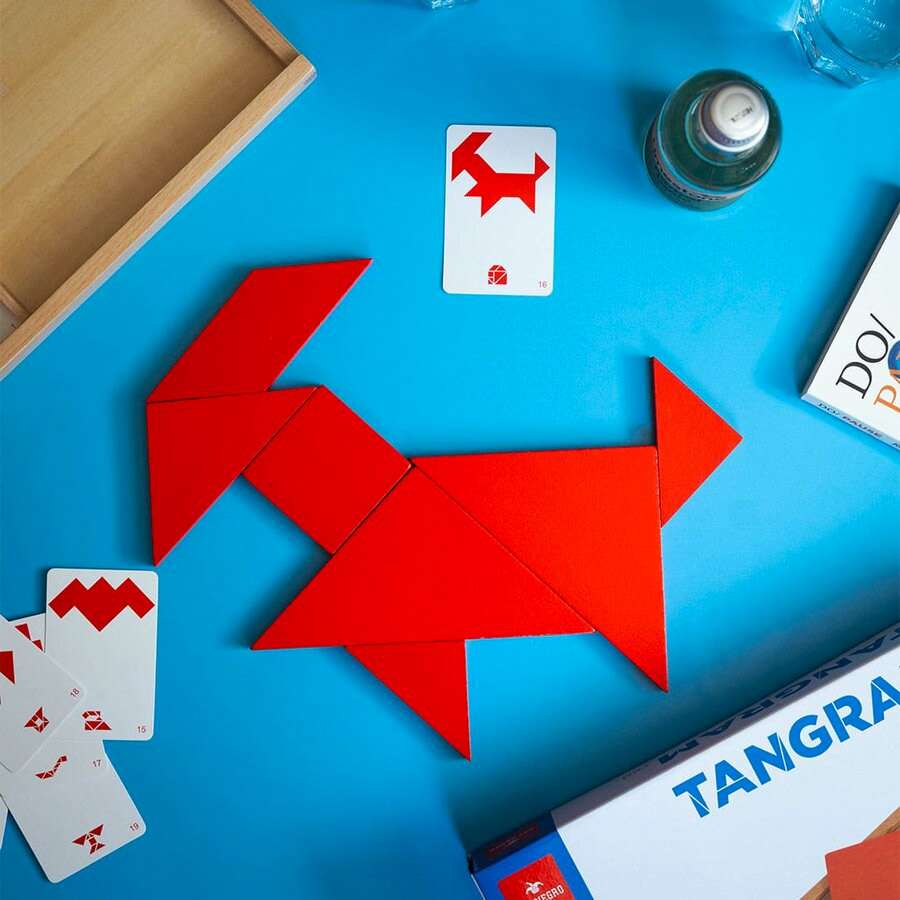 Tangram in legno con carte